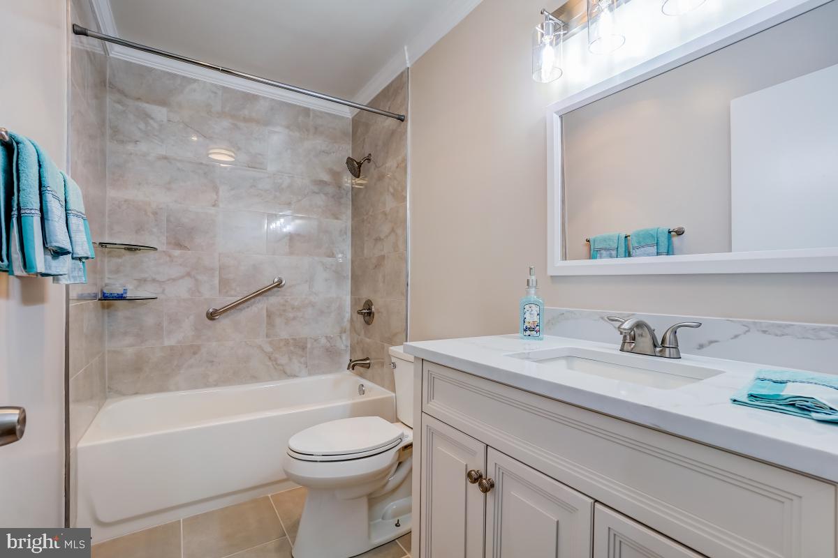 ROSSMOOR MUTUAL #13 - Residential