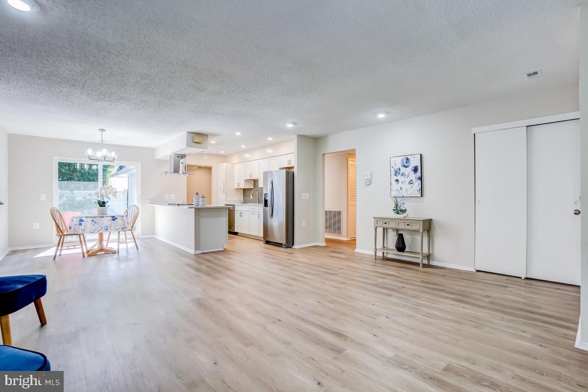 ROSSMOOR MUTUAL #13 - Residential