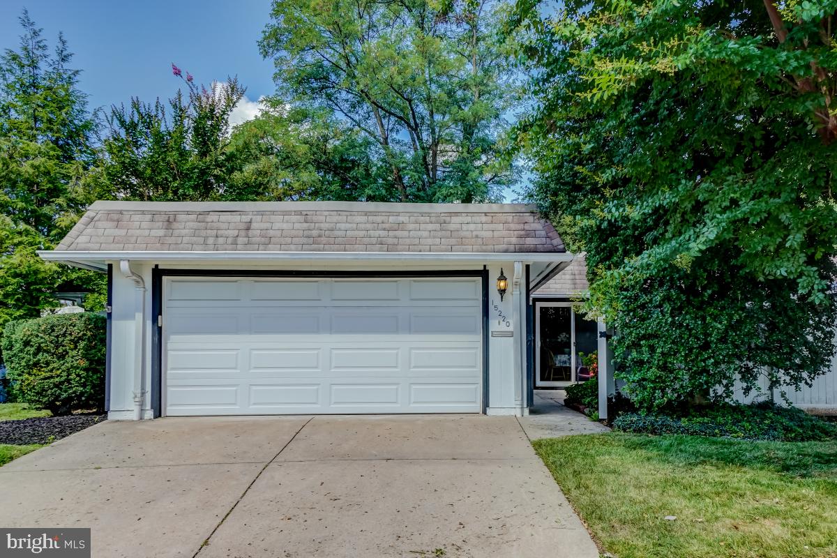 ROSSMOOR MUTUAL #13 - Residential