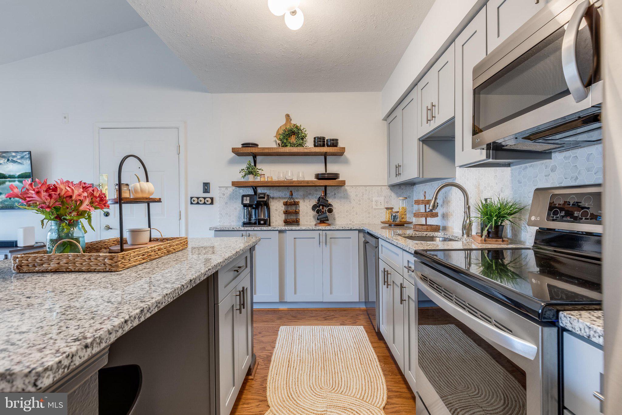 3305 WYNDHAM CIRCLE 354