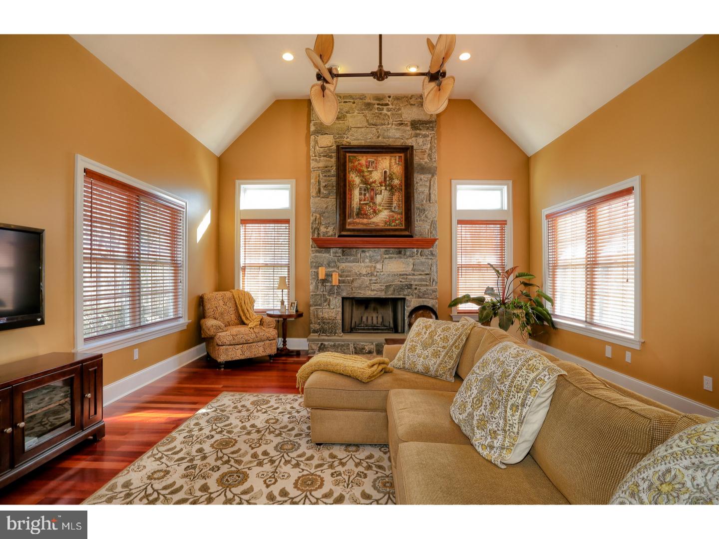 STONEBROOK - Residential
