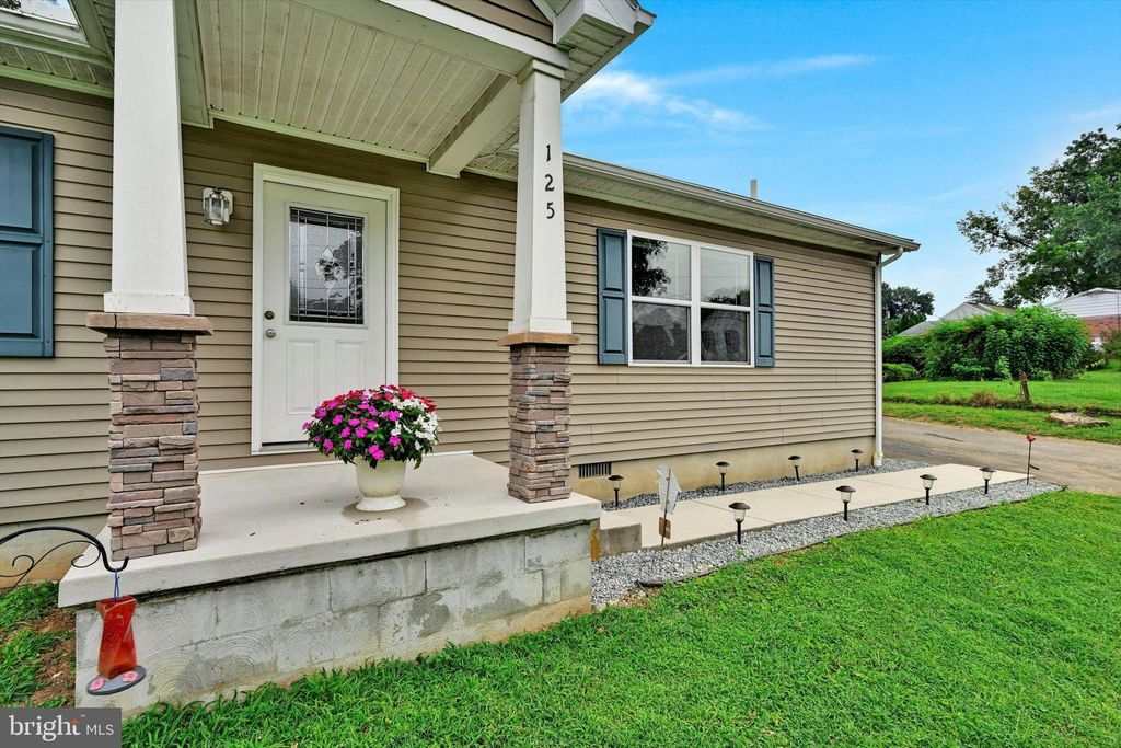 Photo of 125 Harvey Avenue, LANCASTER, PA 17602 (MLS # PALA2074396)