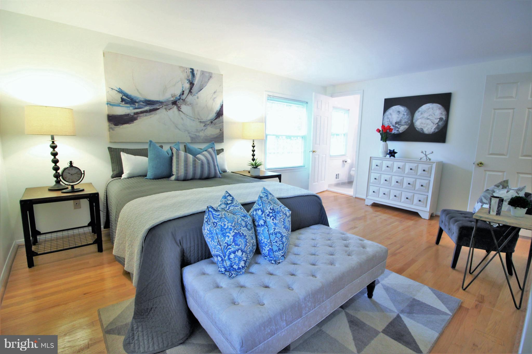 FOX HILLS - Residential