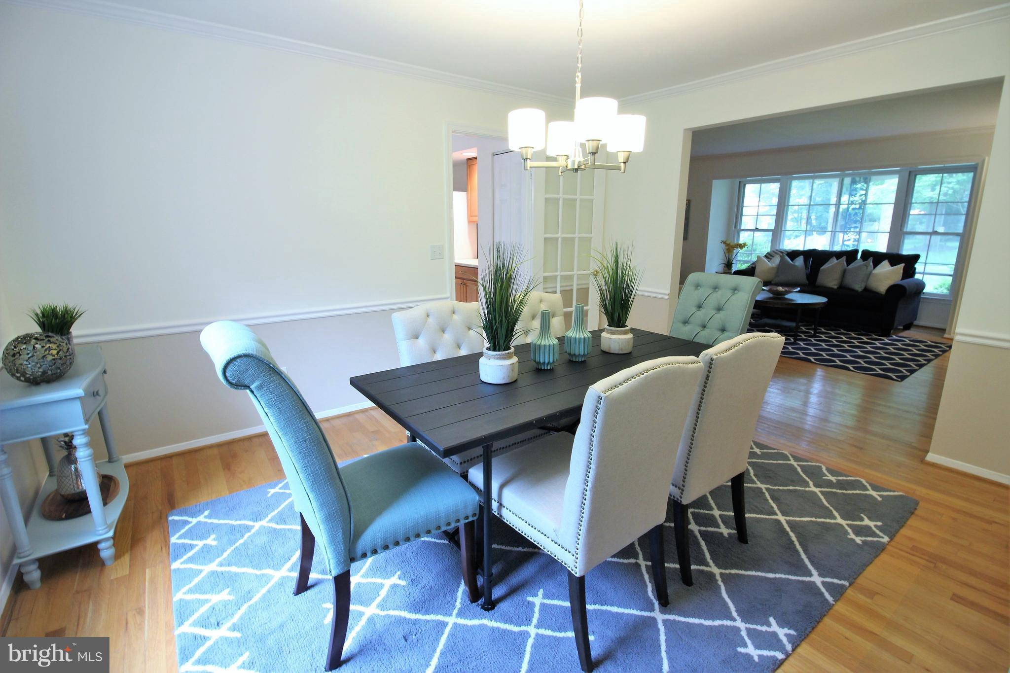 FOX HILLS - Residential