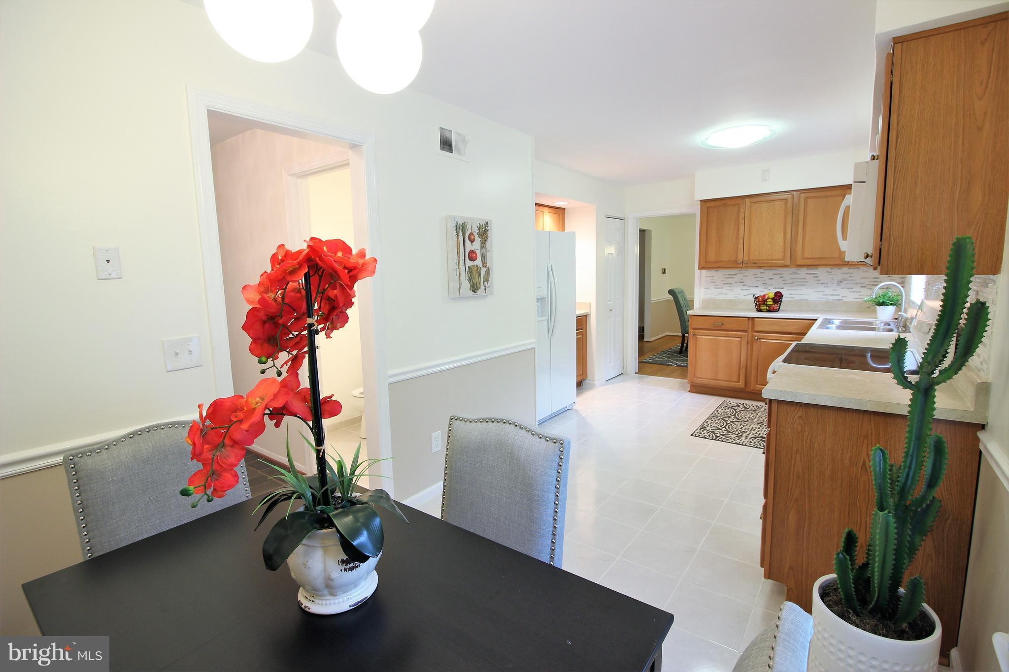 FOX HILLS - Residential