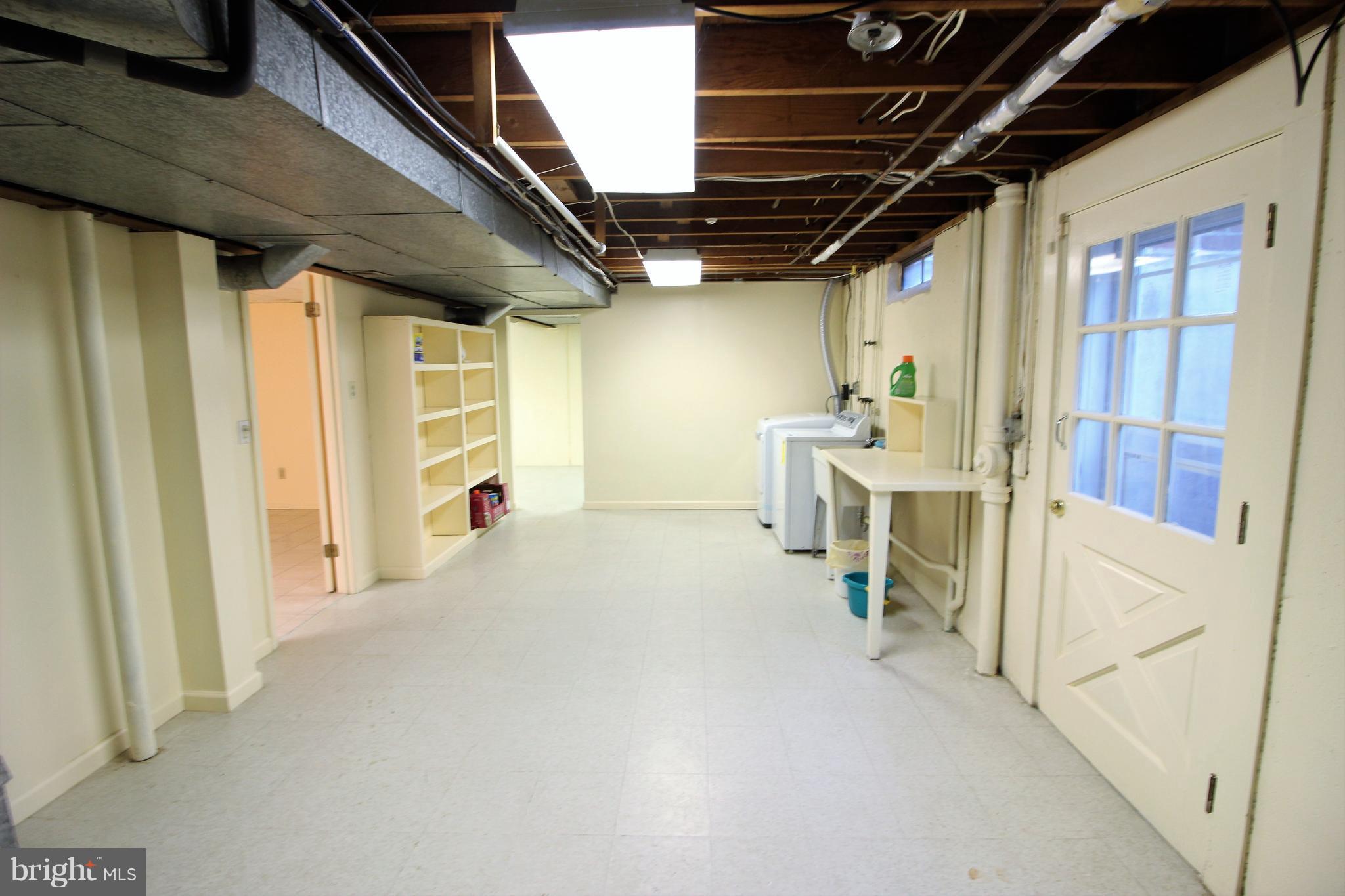 FOX HILLS - Residential