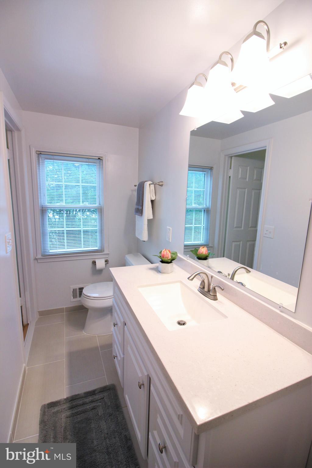 FOX HILLS - Residential