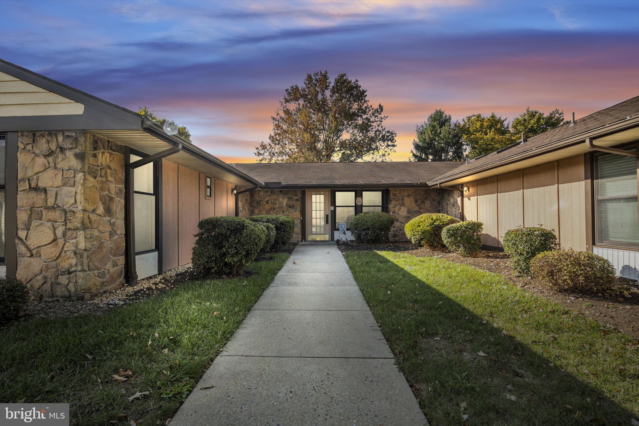 THE VILLAS - Residential