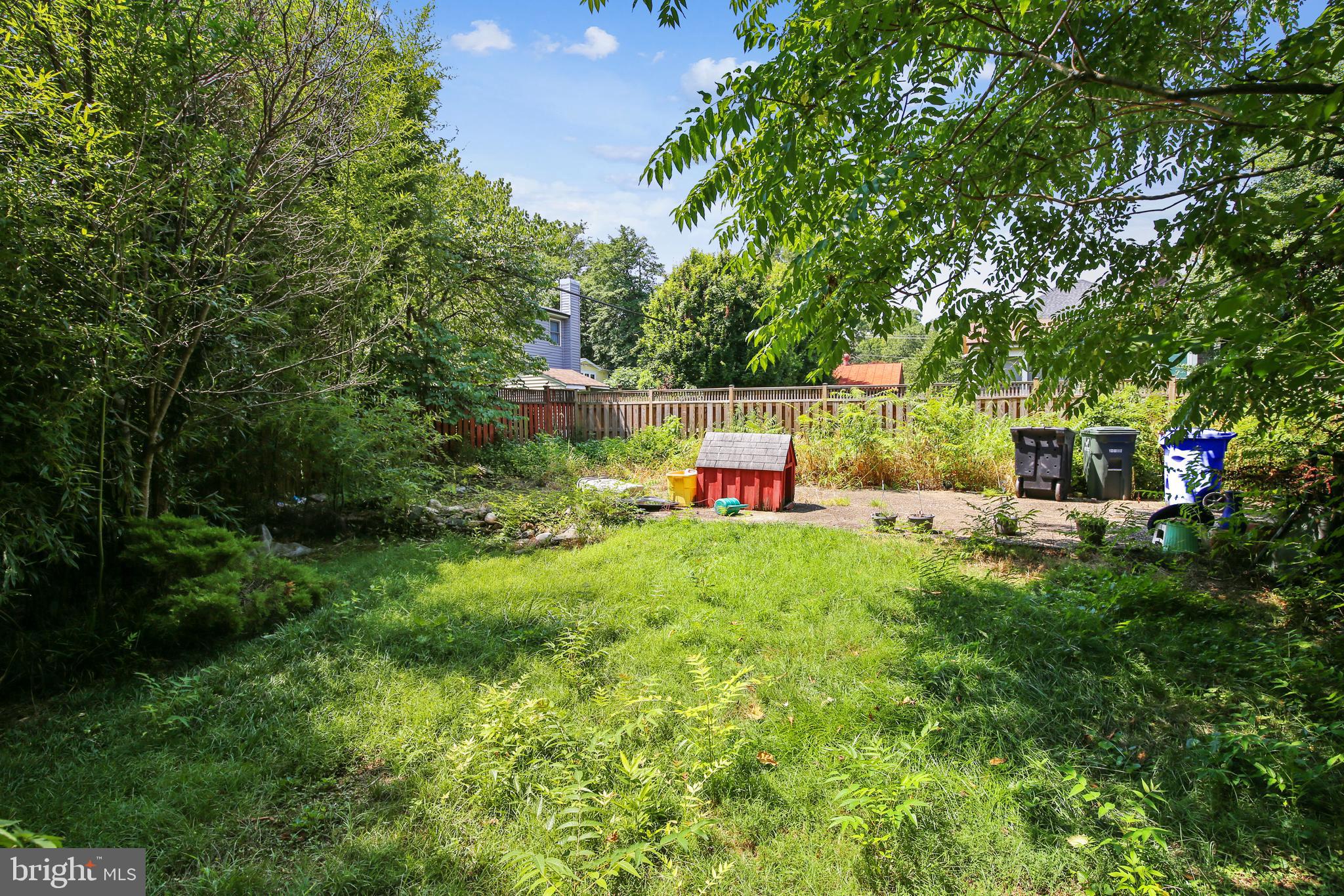 ADDISON HEIGHTS - Residential