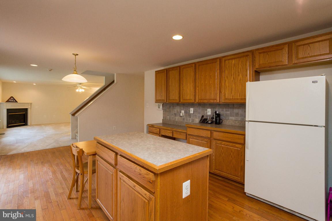 STRATFORD PLACE - Residential