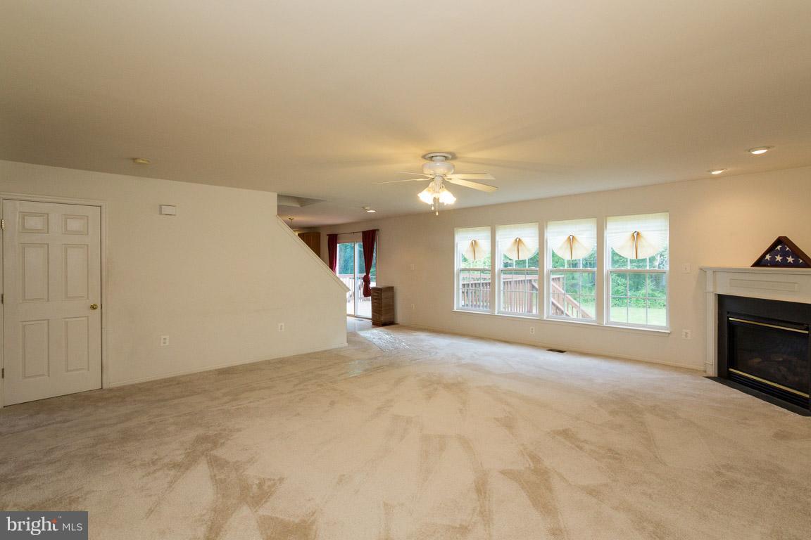 STRATFORD PLACE - Residential