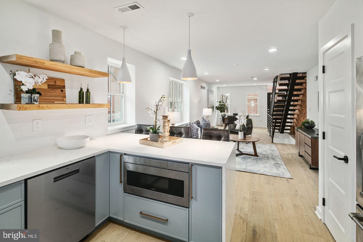 GRADUATE HOSPITAL - Residential