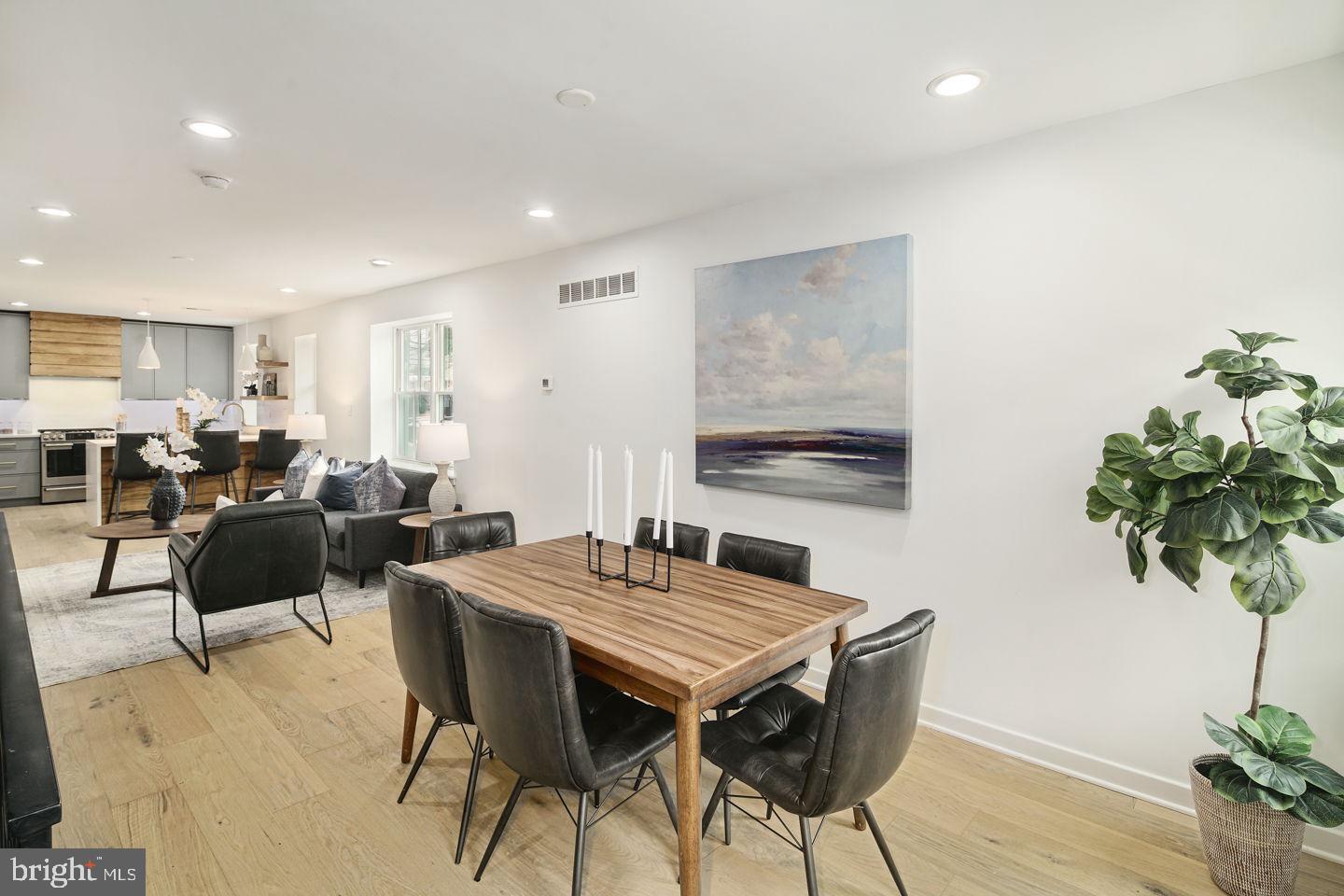 GRADUATE HOSPITAL - Residential