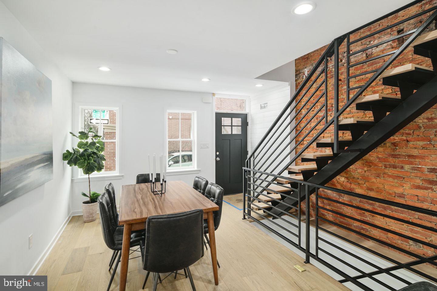 GRADUATE HOSPITAL - Residential