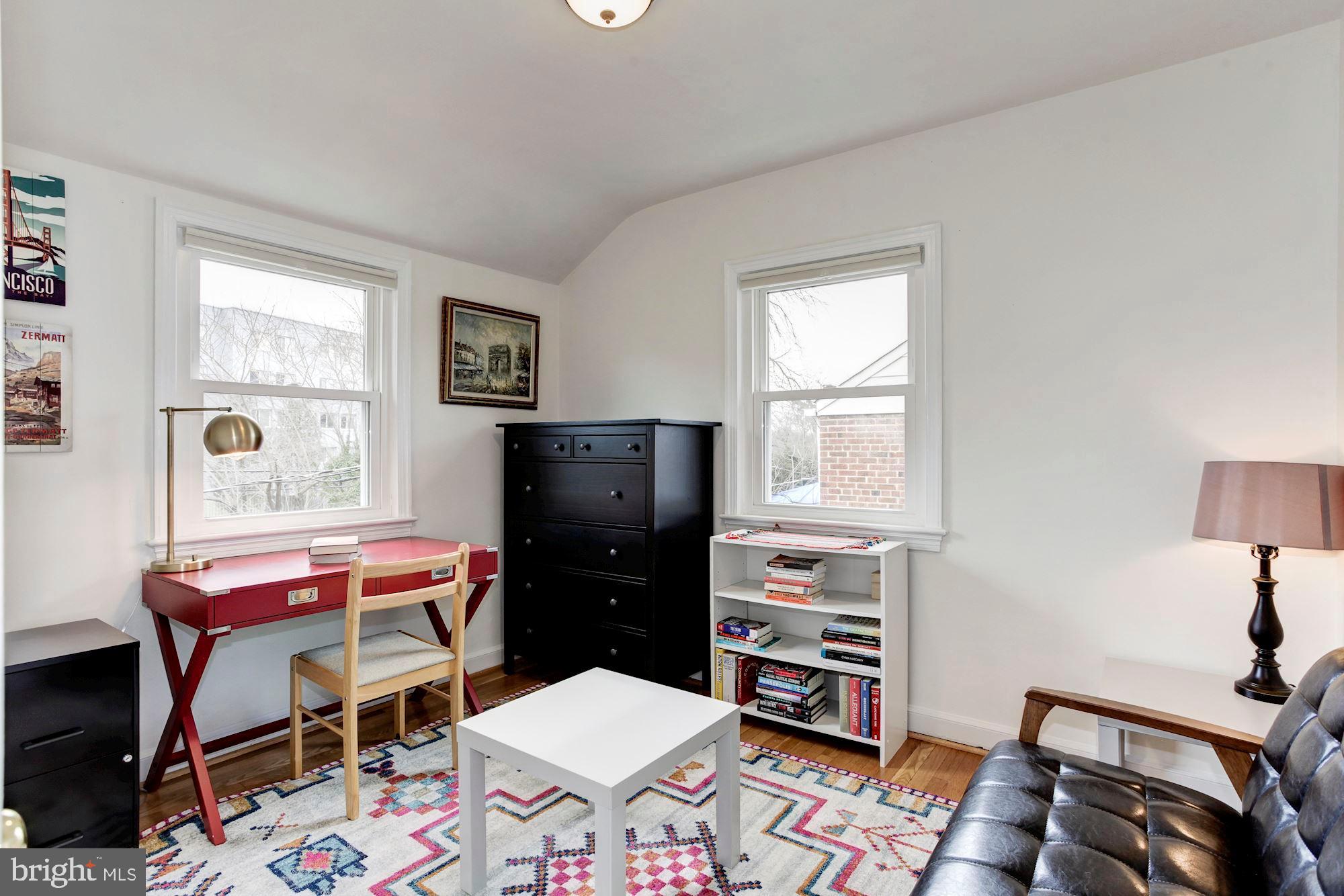 GLEBE MANOR - Residential