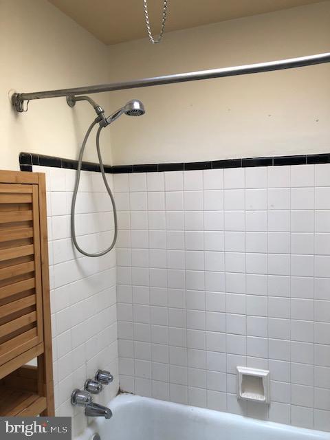 LANSDALE - Residential