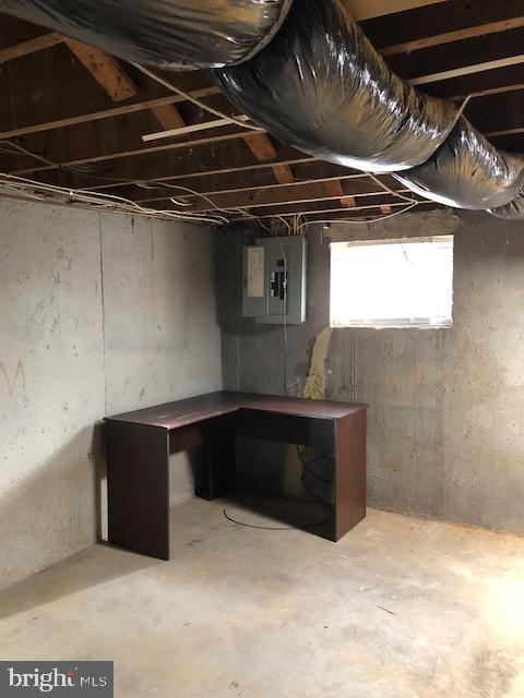 LANSDALE - Residential