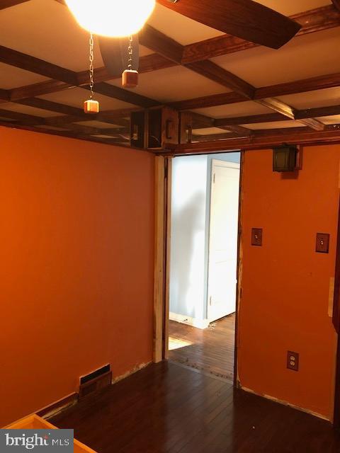 LANSDALE - Residential