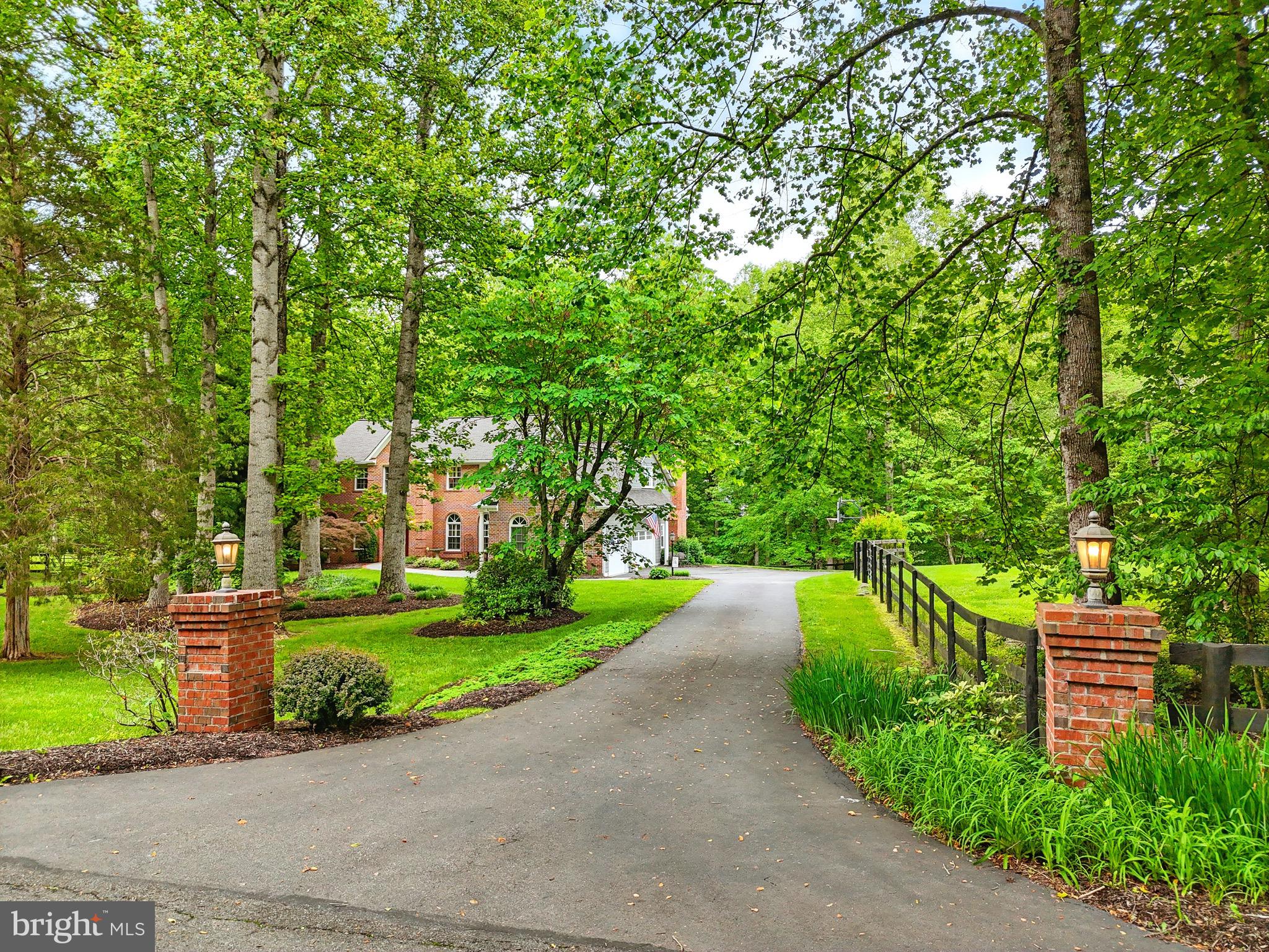 SYLVAN MANOR - Residential