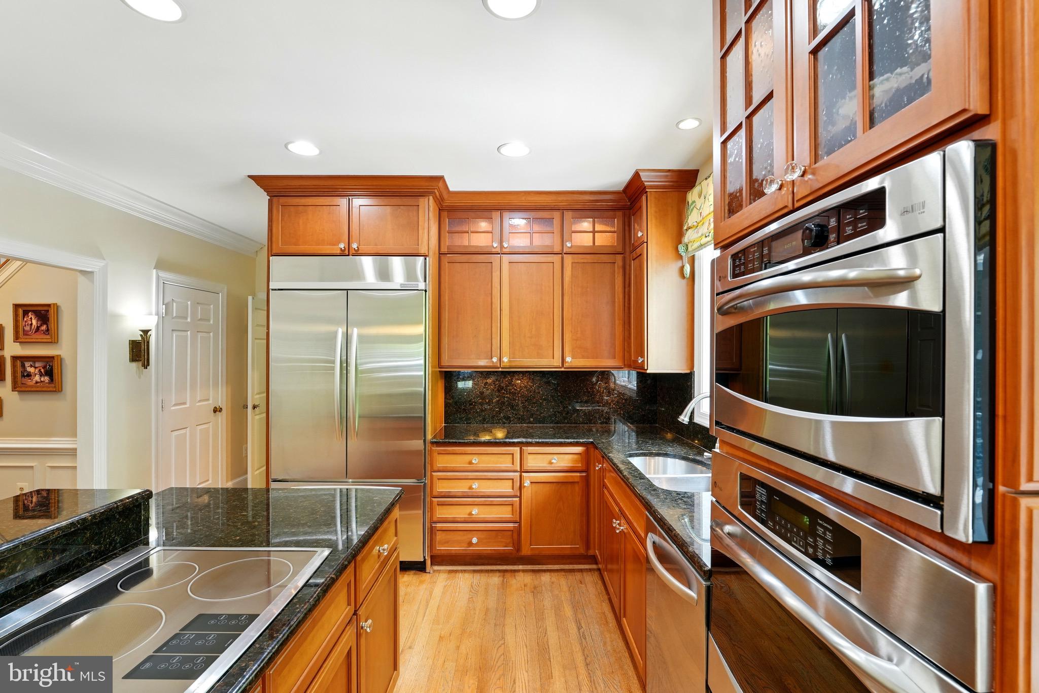 SYLVAN MANOR - Residential