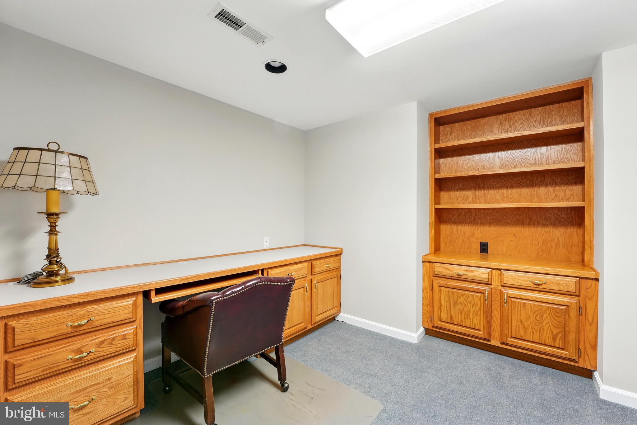 SYLVAN MANOR - Residential