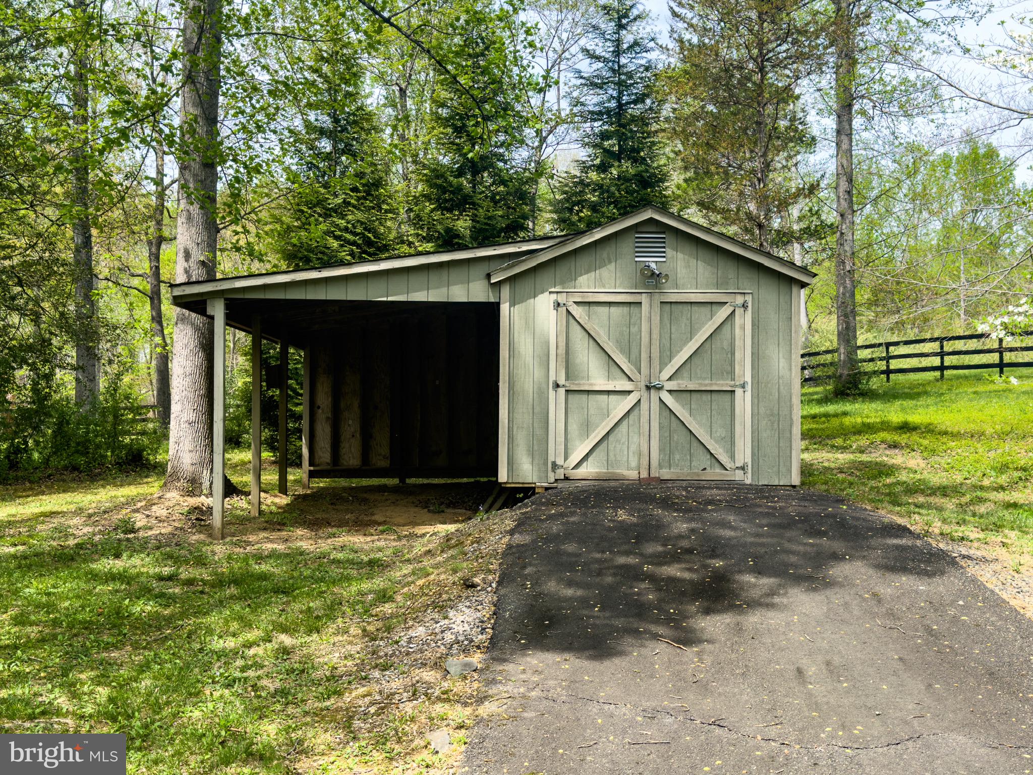 SYLVAN MANOR - Residential