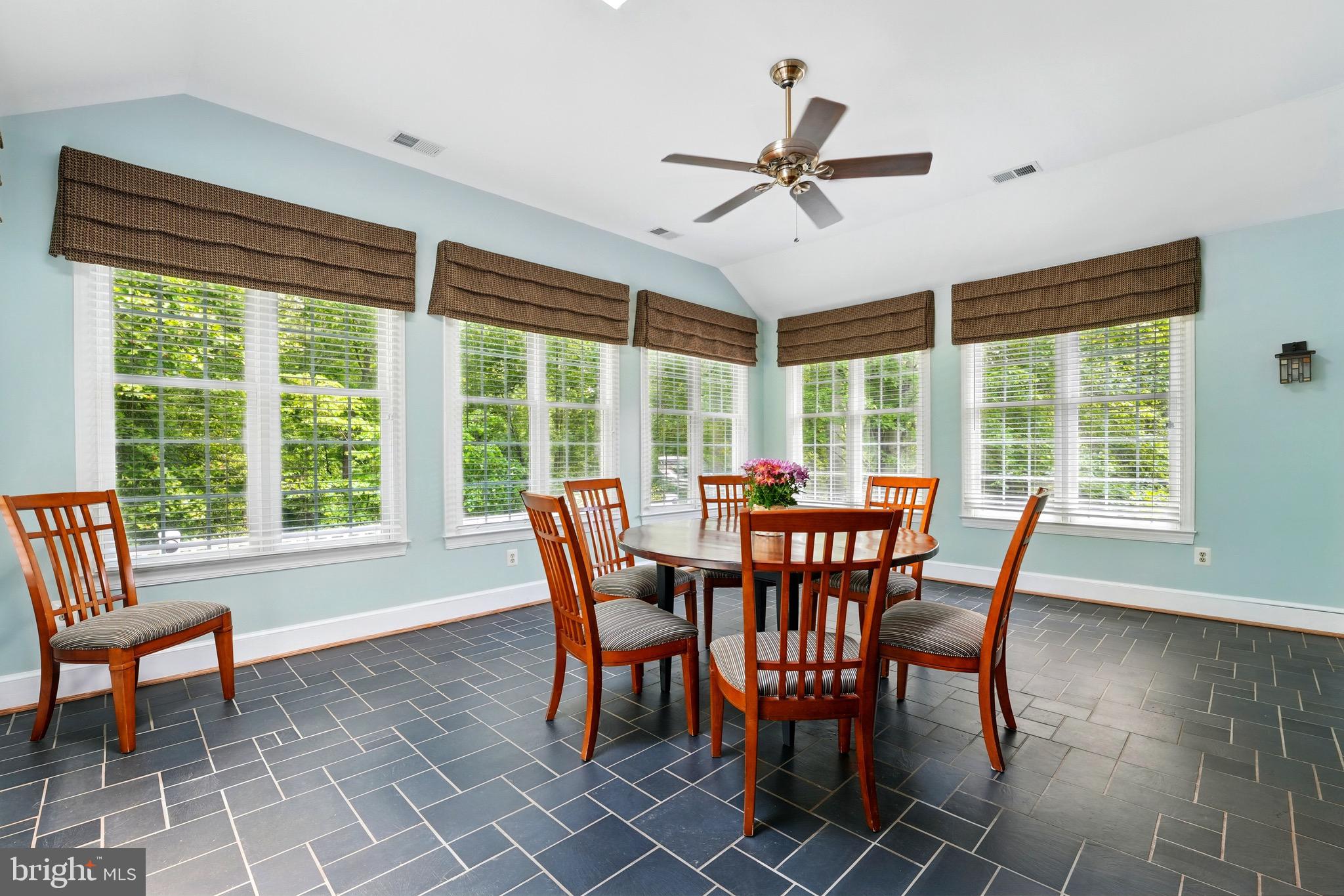 SYLVAN MANOR - Residential