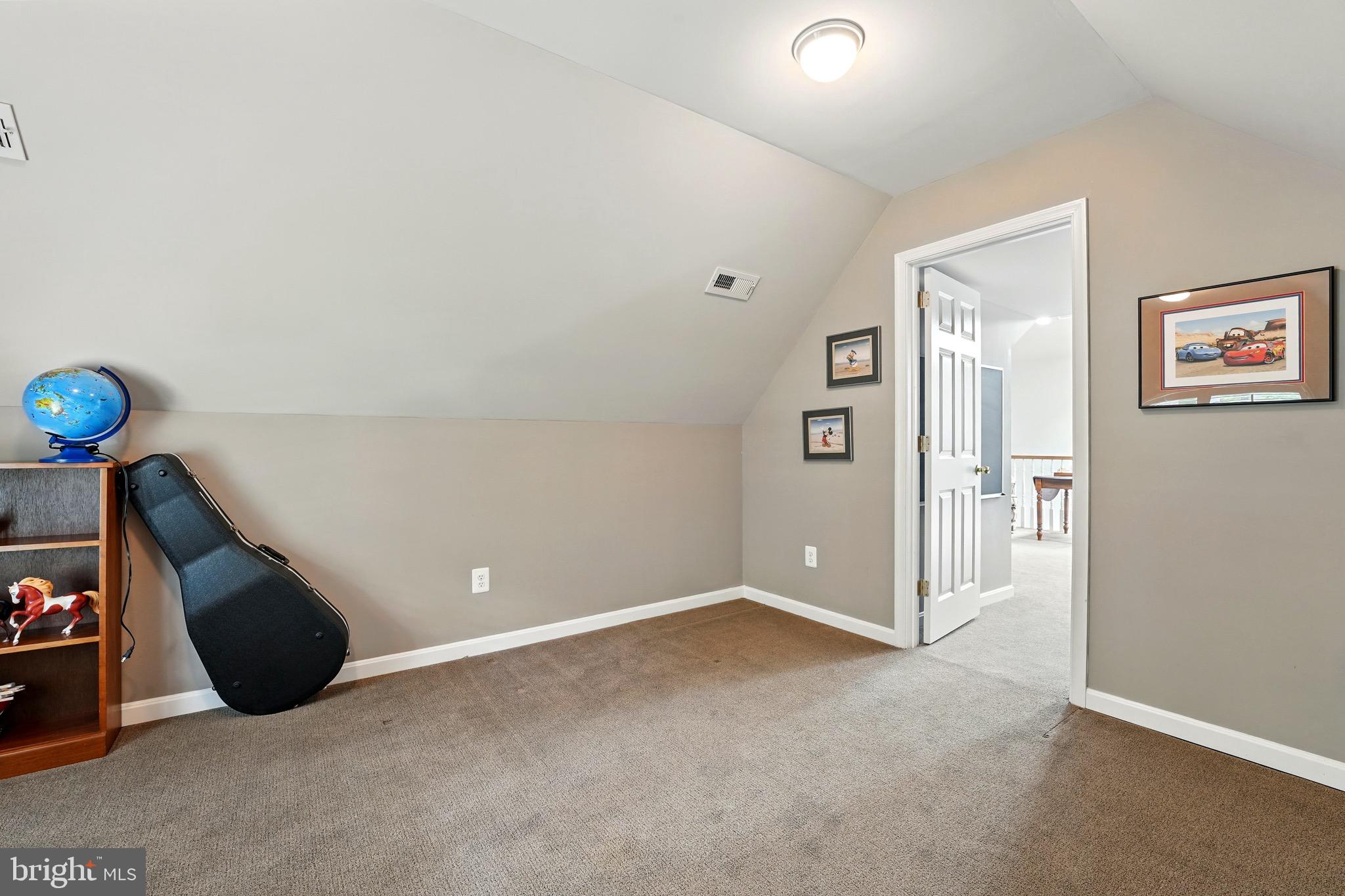 SYLVAN MANOR - Residential