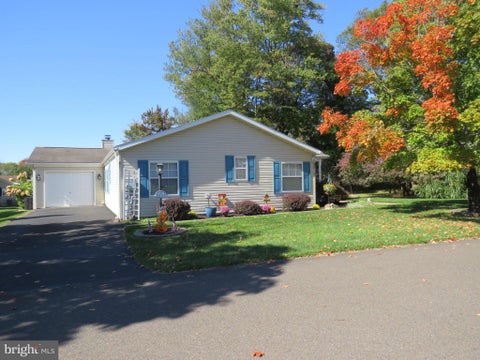 Photo of 621 Spring Meadow Circle, NEW HOPE, PA 18938 (MLS # PABU2133280)