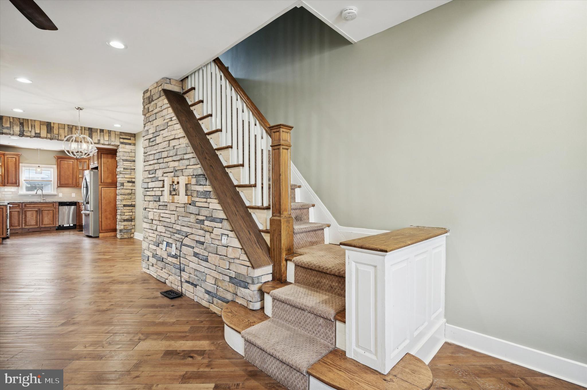 PORT RICHMOND - Residential