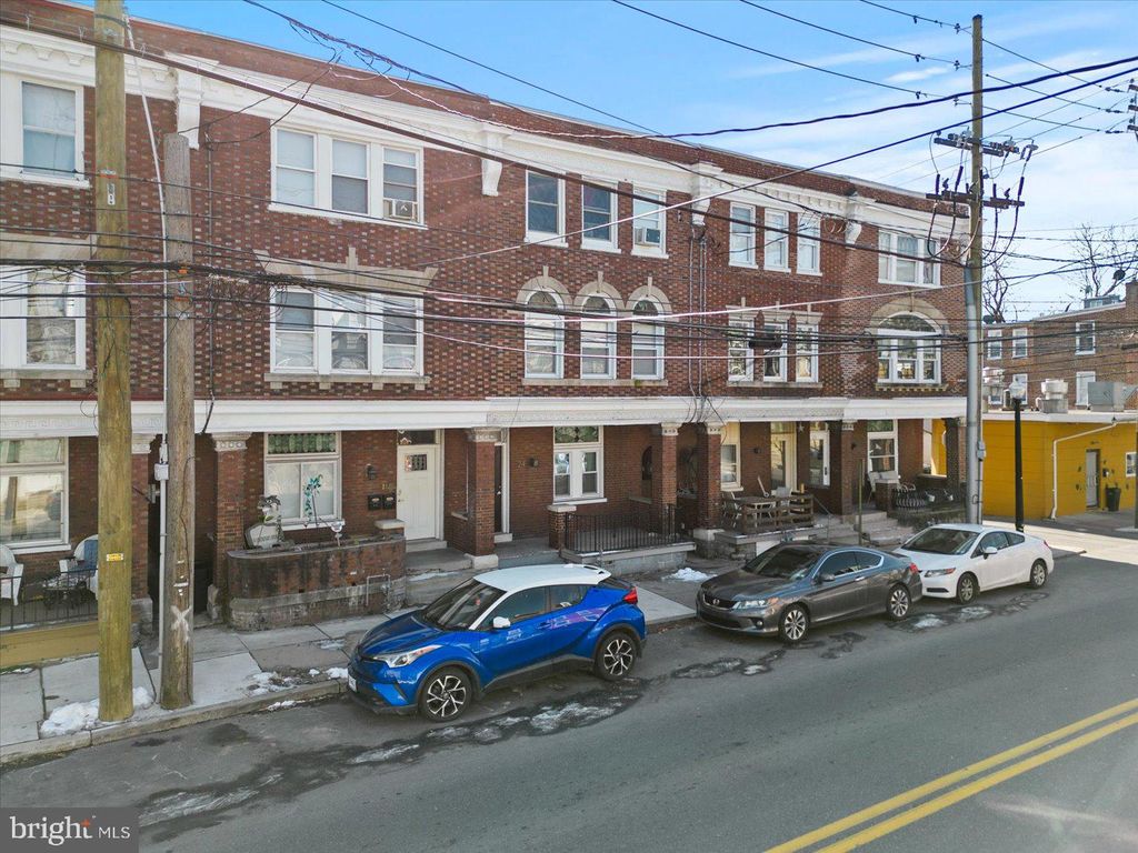 Photo of 24 W James Street, Lancaster, PA 17603 (MLS # PALA2047490)