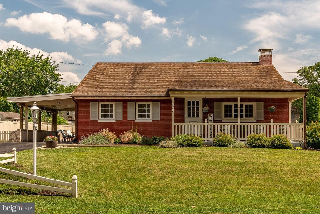 Photo of 4544 MILLER DR, MOUNT JOY, PA 17552 (MLS # PALA2037256)