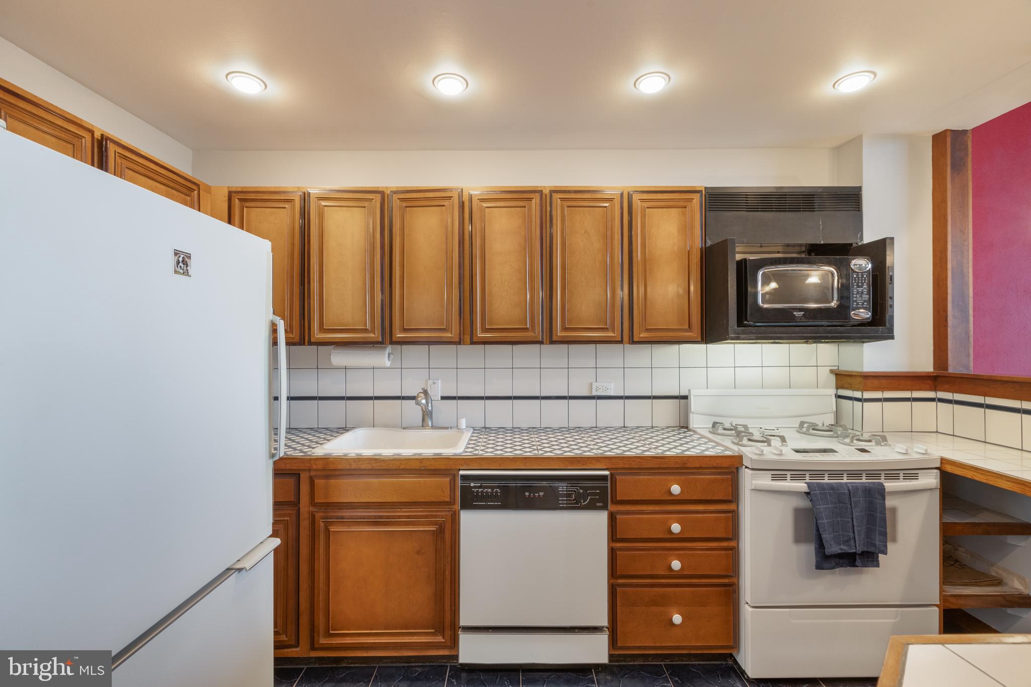 PROSPECT HOUSE - Residential Lease