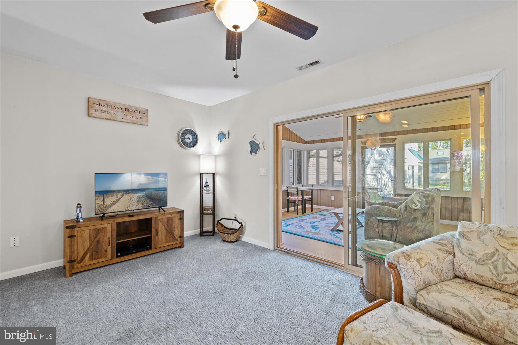 VILLAS OF BETHANY WEST - Residential