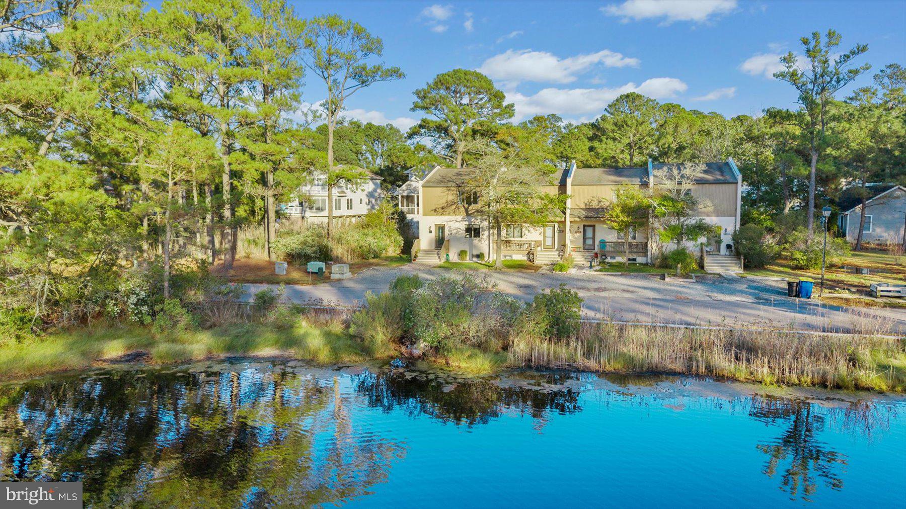 VILLAS OF BETHANY WEST - Residential