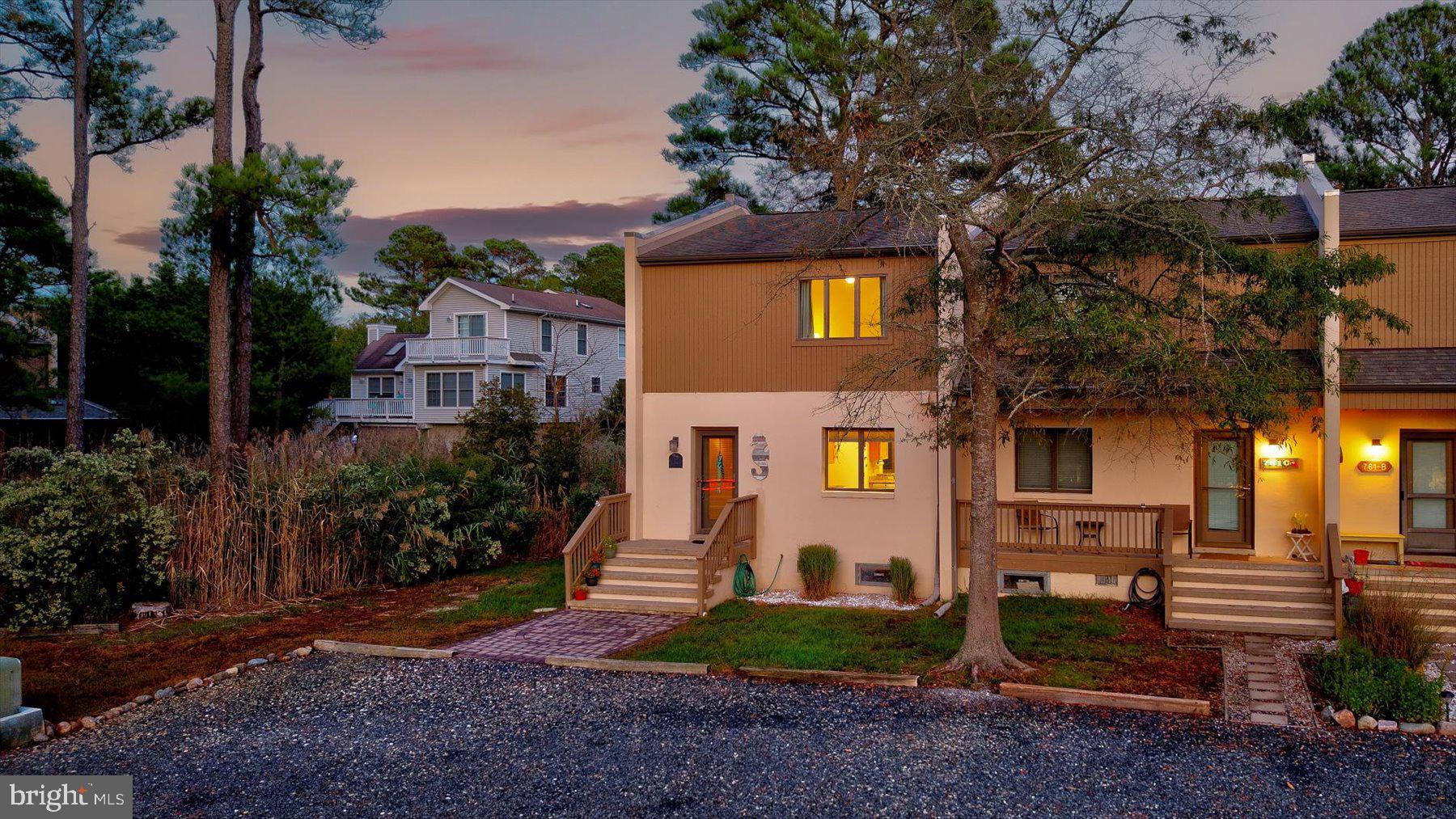 VILLAS OF BETHANY WEST - Residential