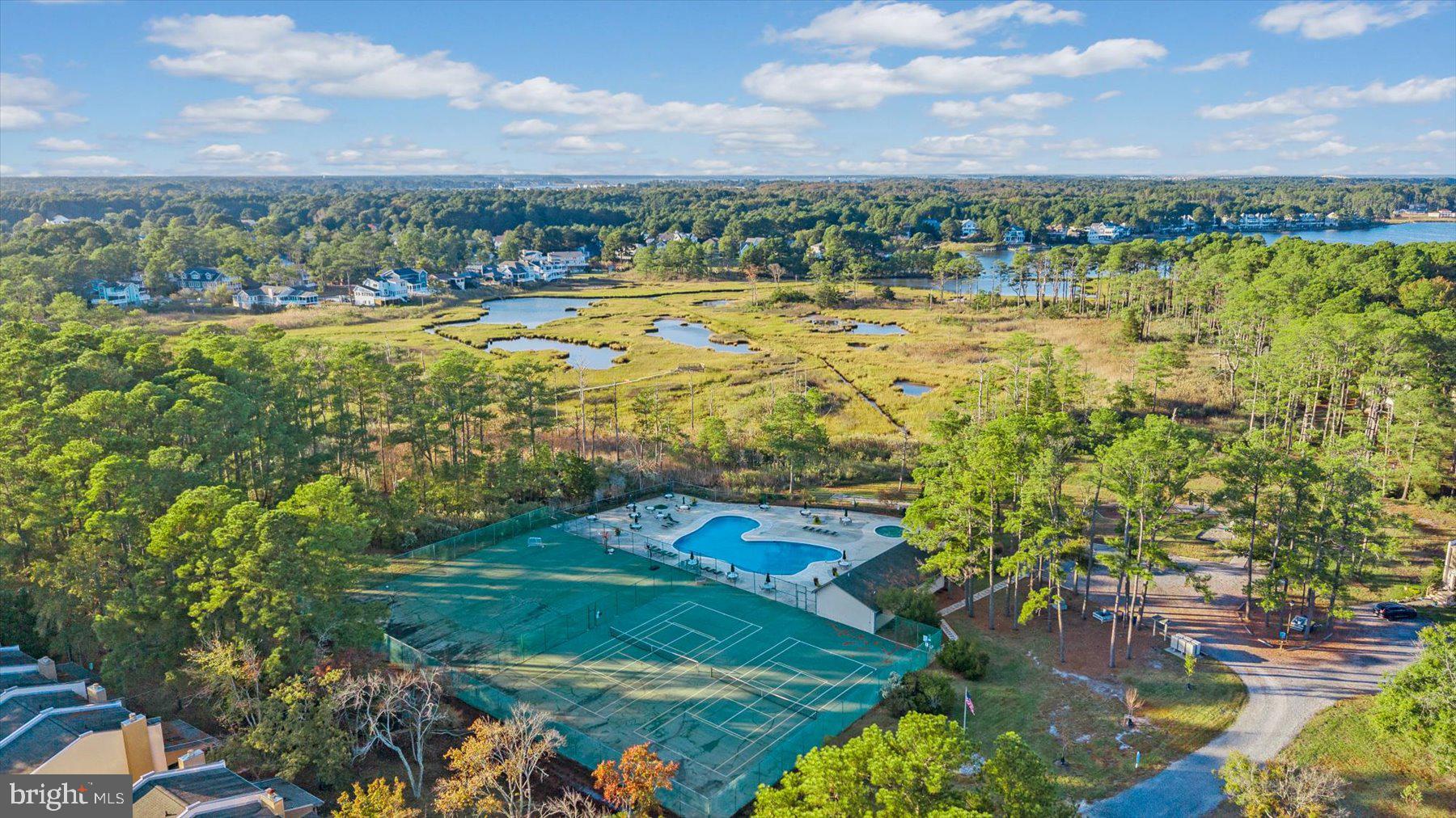 VILLAS OF BETHANY WEST - Residential