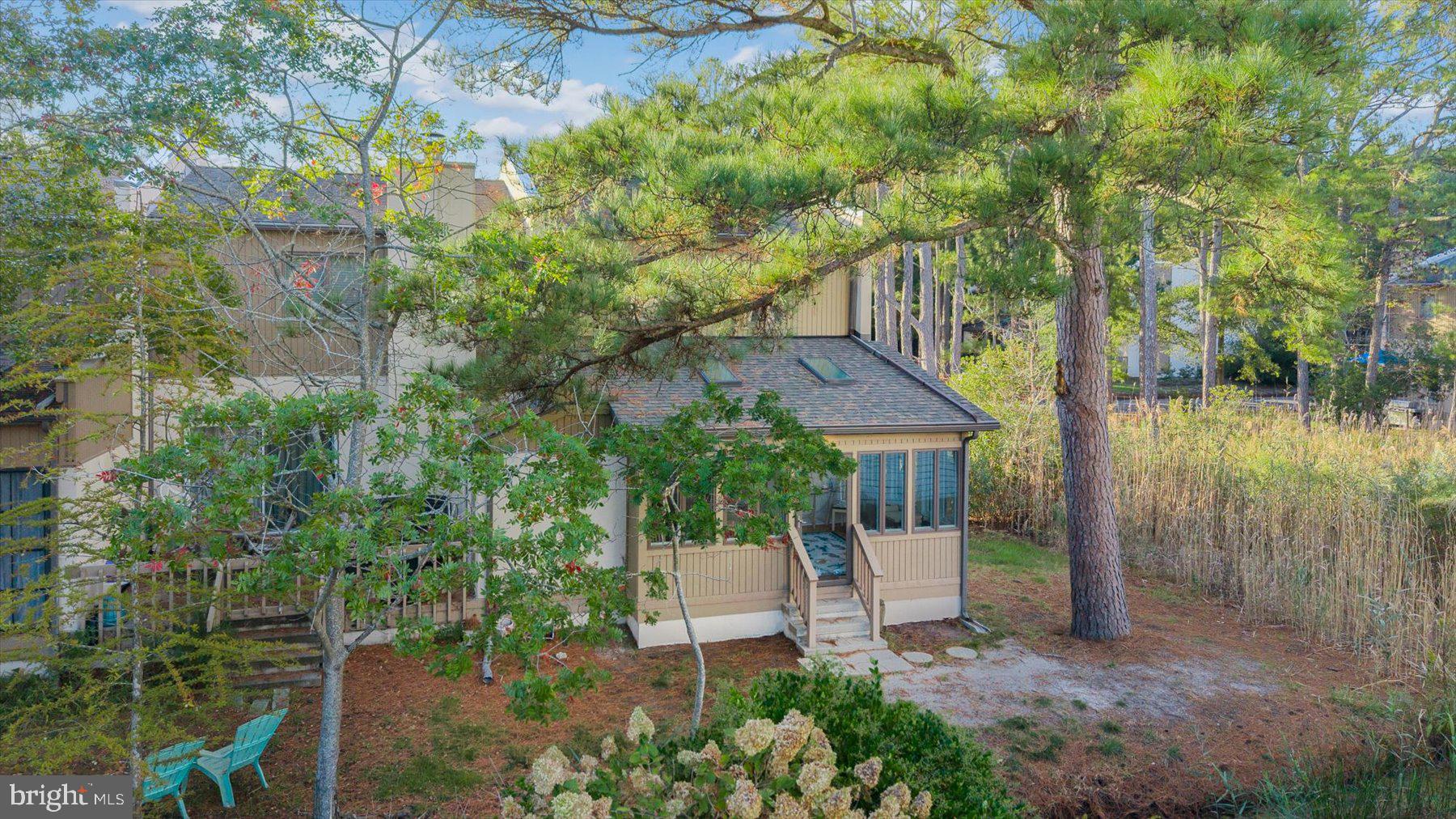 VILLAS OF BETHANY WEST - Residential