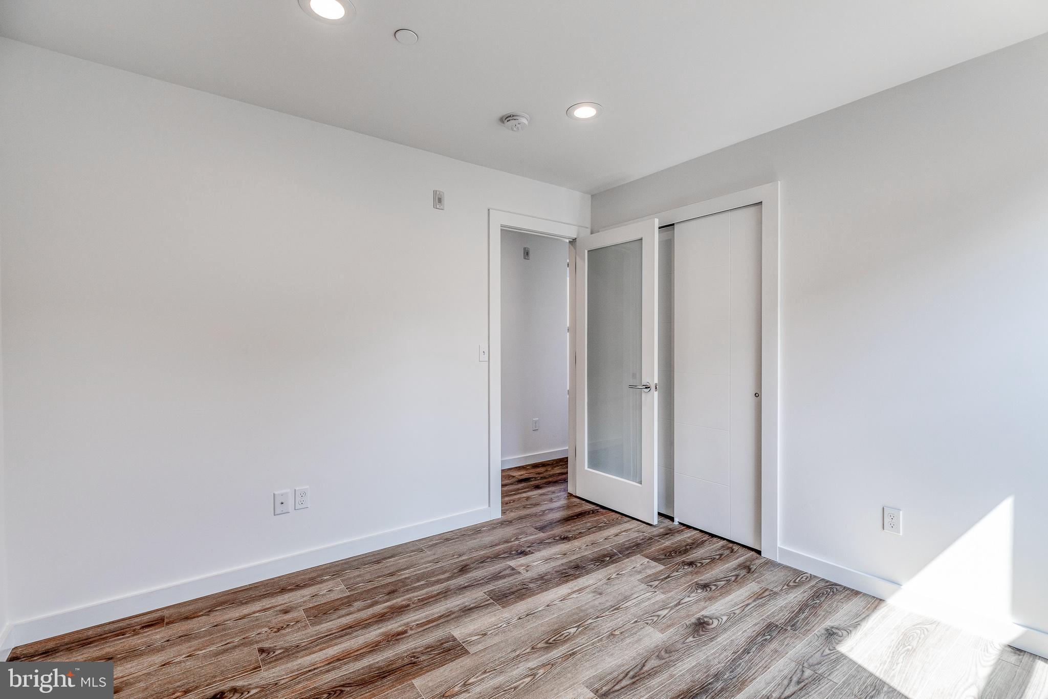 MILL CREEK - Residential Lease