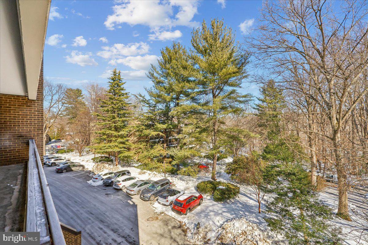 SUMNER VILLAGE - Residential