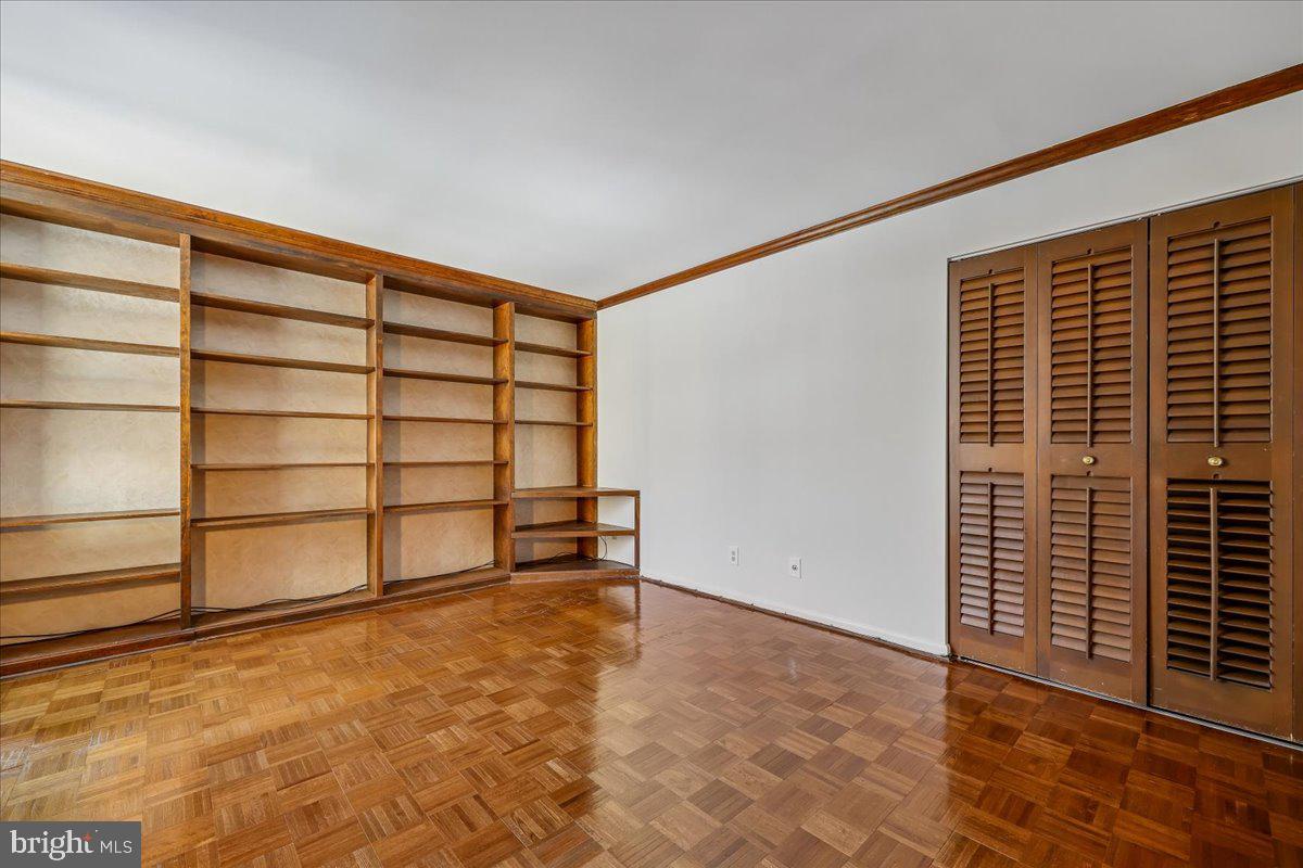 SUMNER VILLAGE - Residential