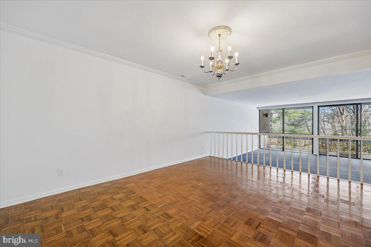 SUMNER VILLAGE - Residential