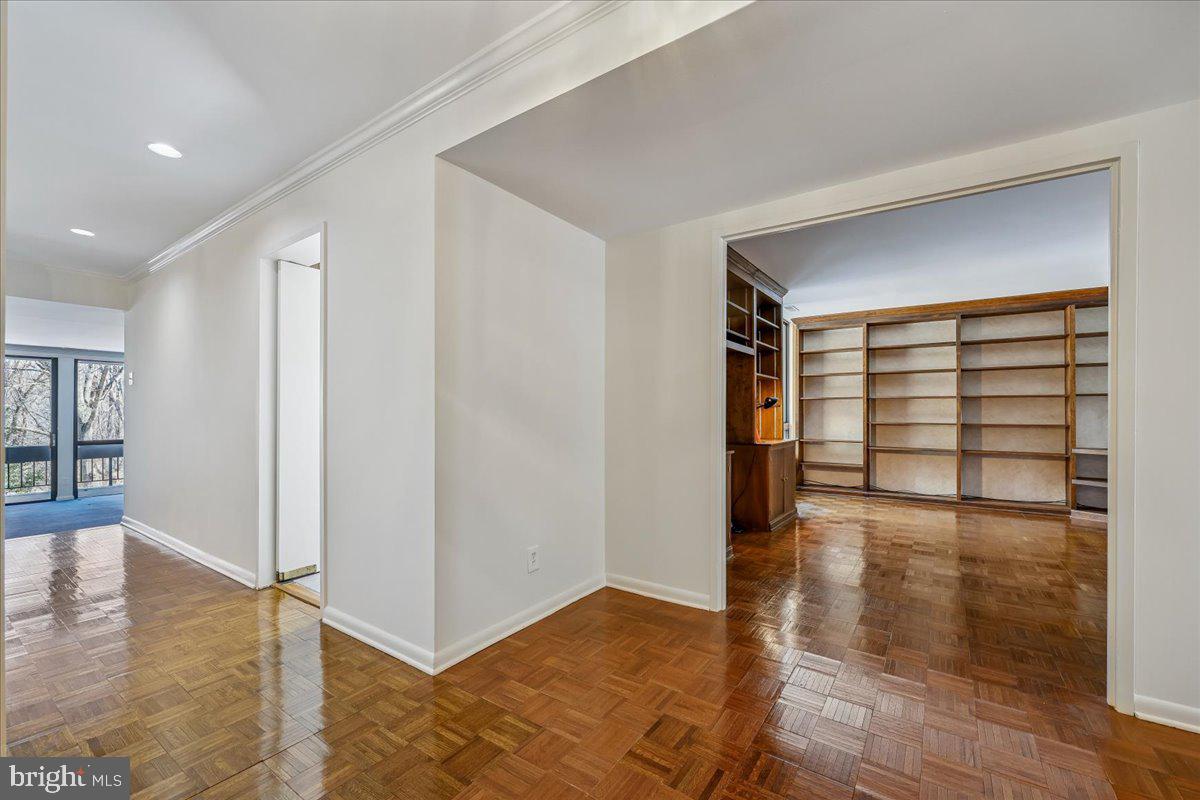 SUMNER VILLAGE - Residential