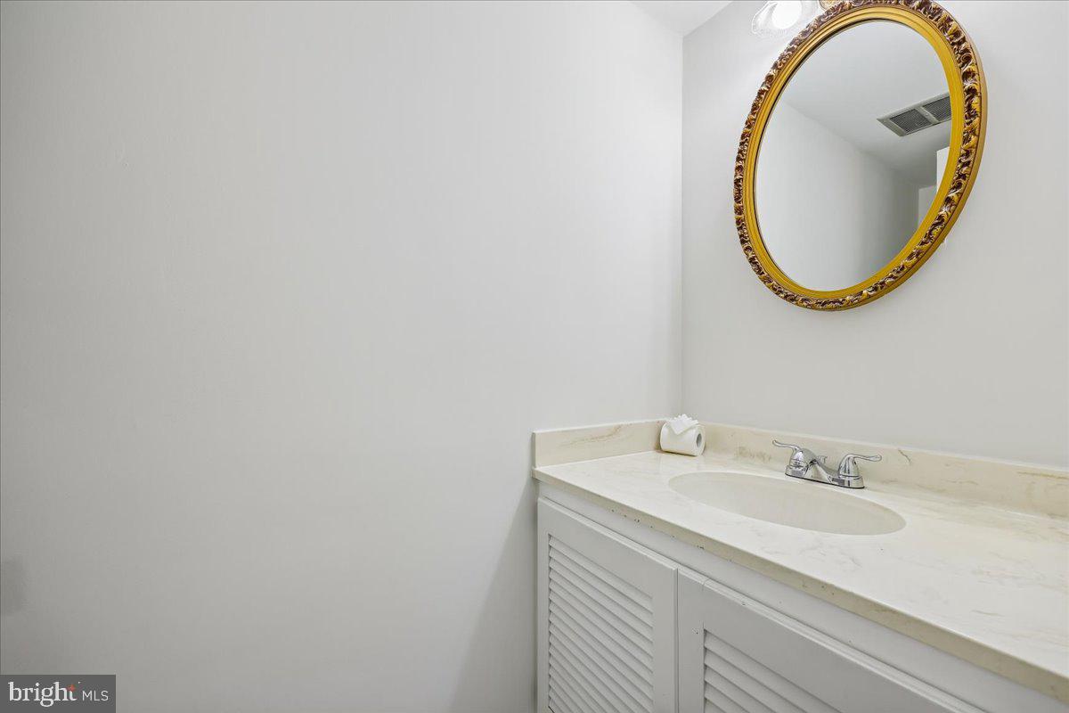 SUMNER VILLAGE - Residential