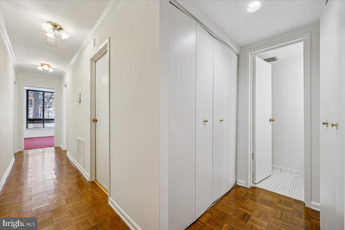 SUMNER VILLAGE - Residential