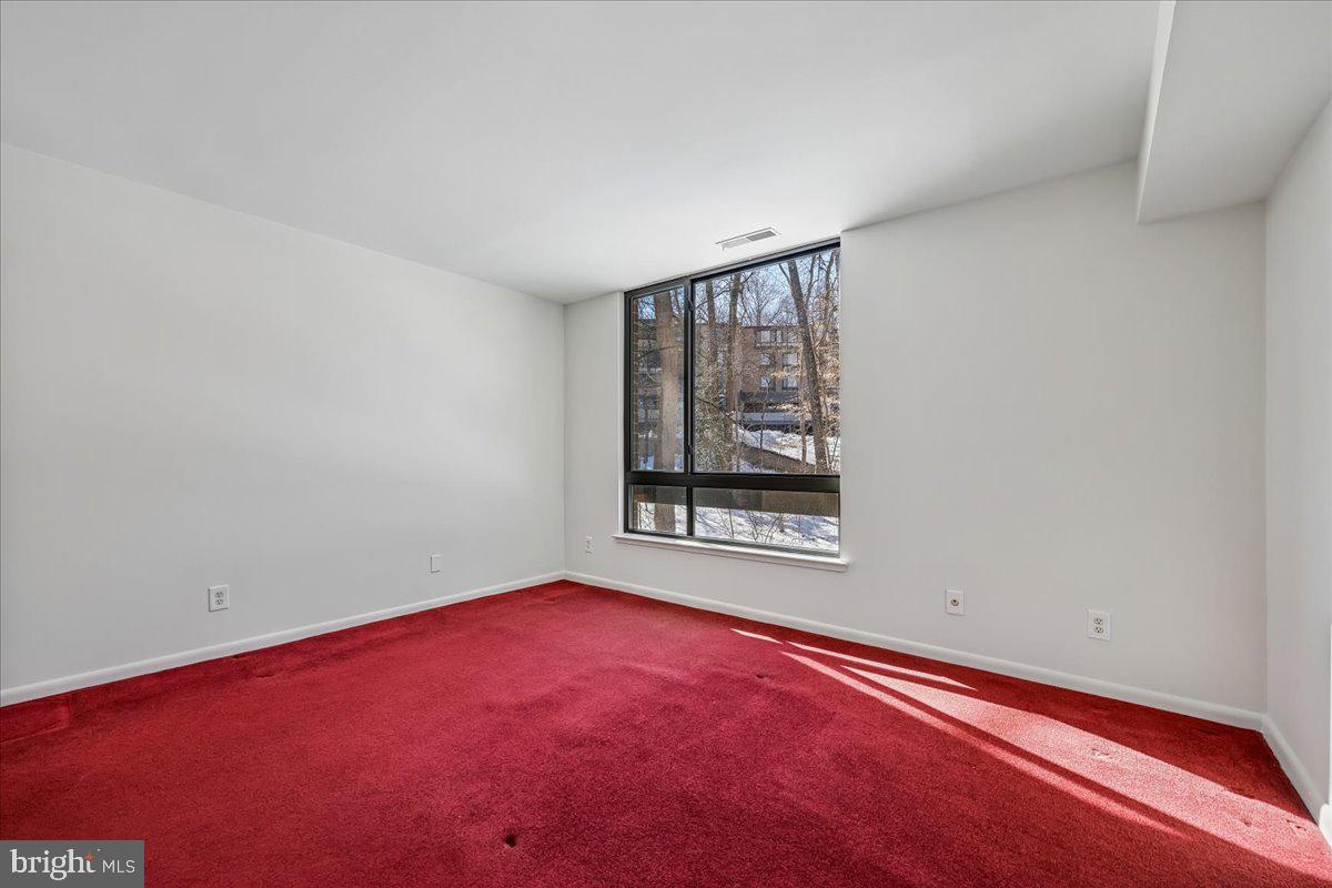 SUMNER VILLAGE - Residential