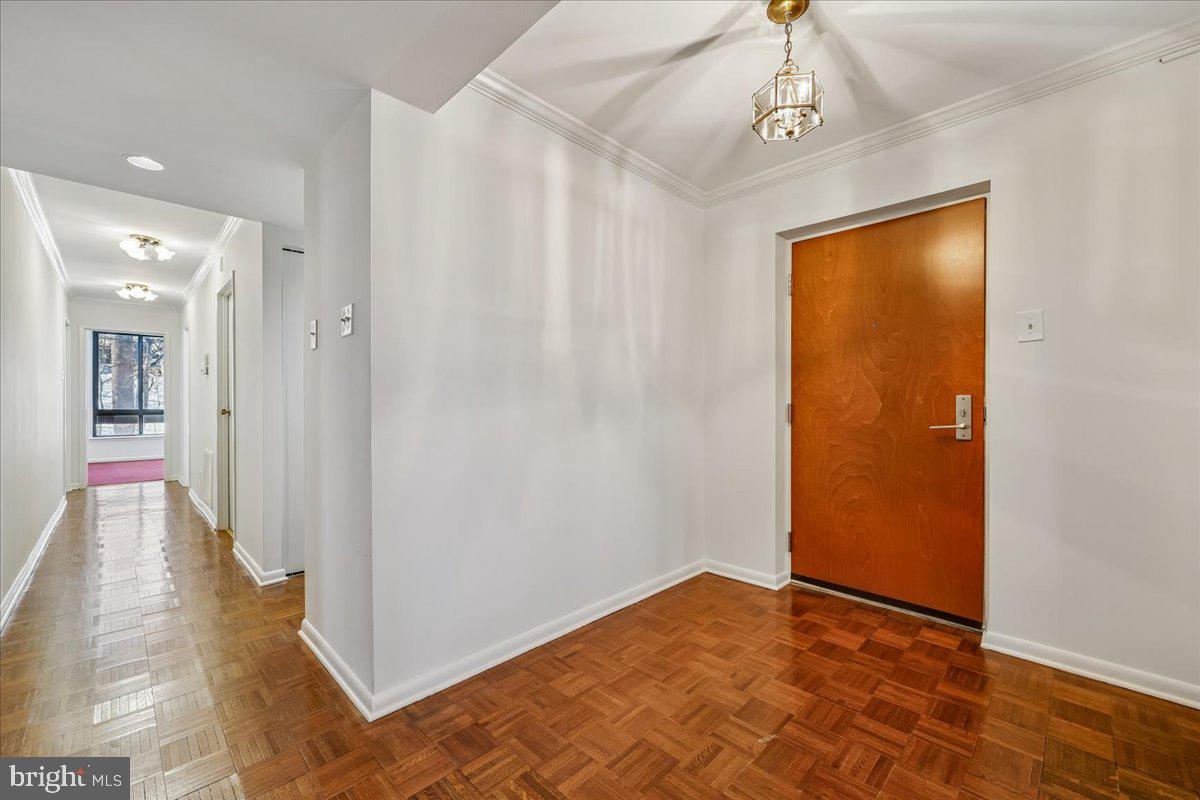 SUMNER VILLAGE - Residential