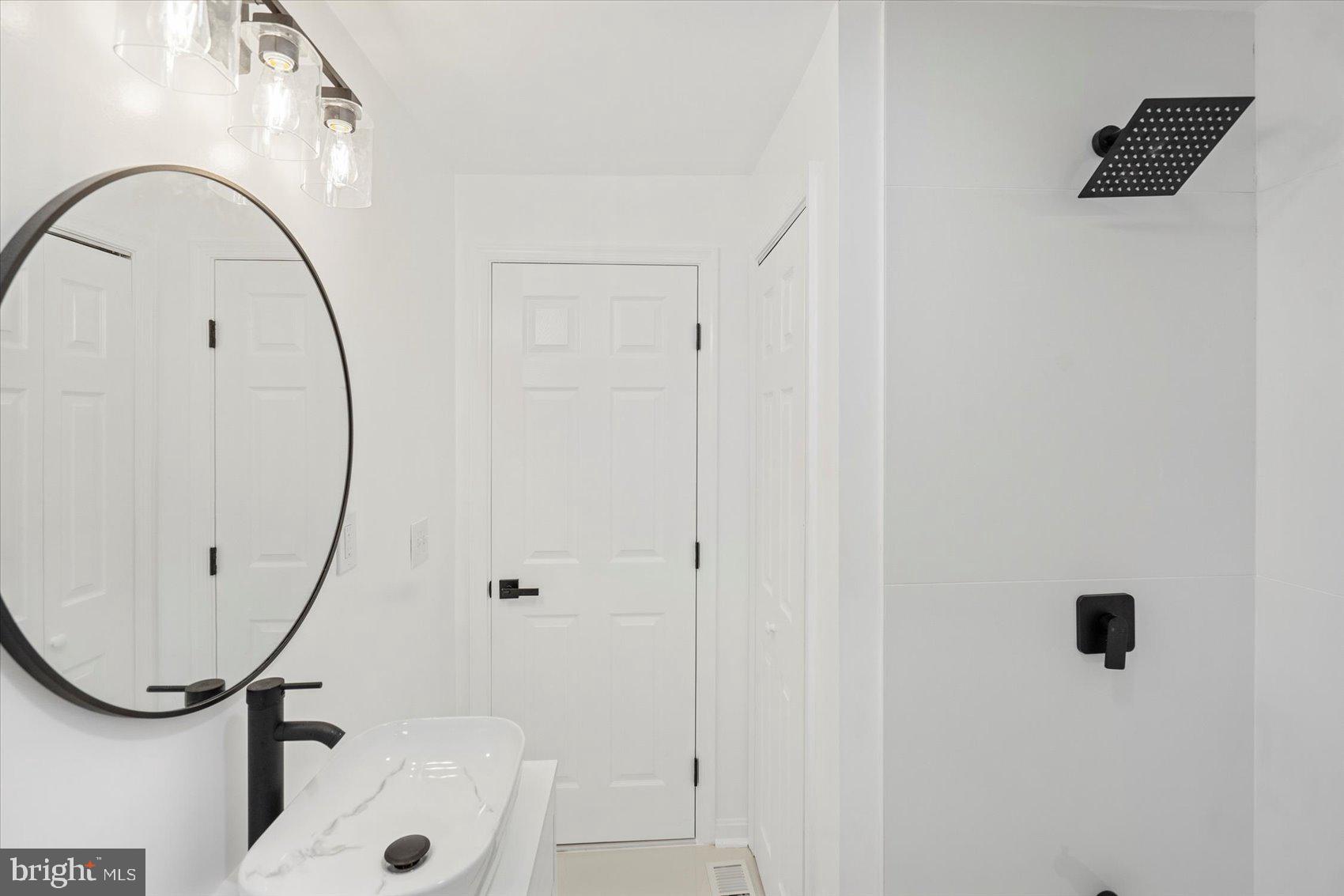 BELAIR-EDISON - Residential