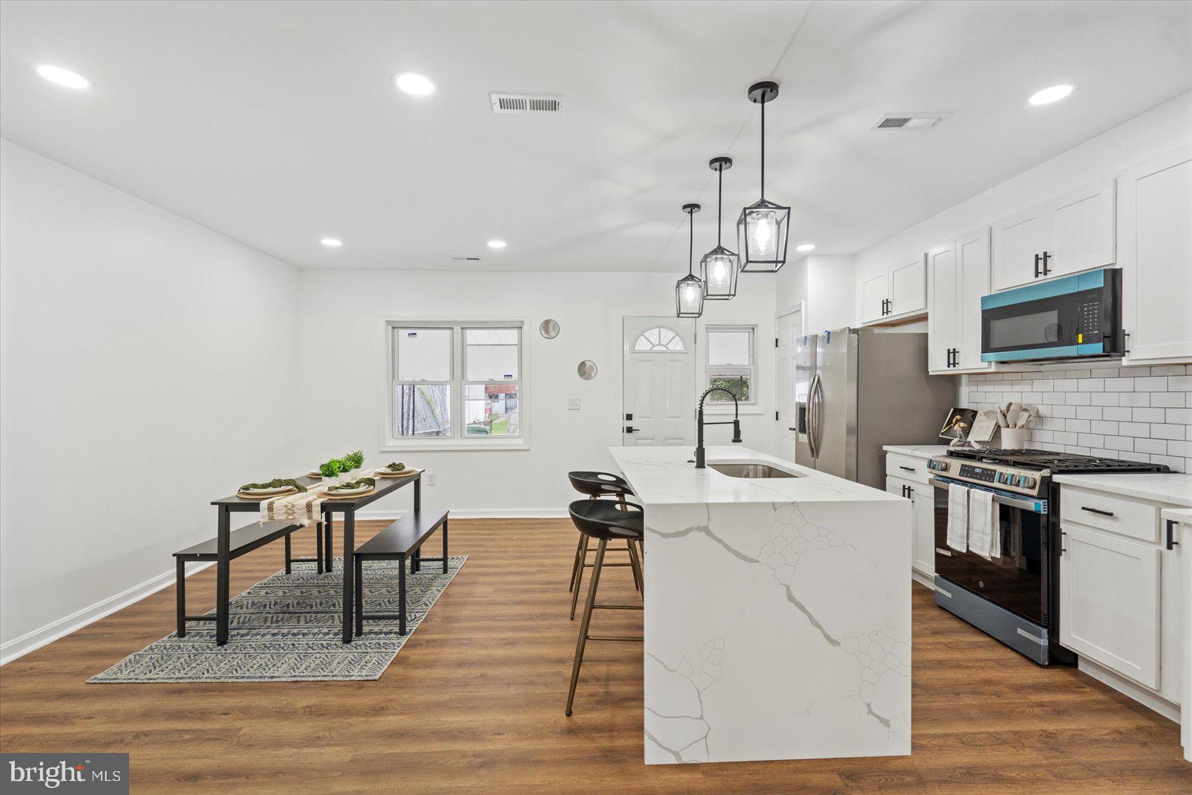 BELAIR-EDISON - Residential