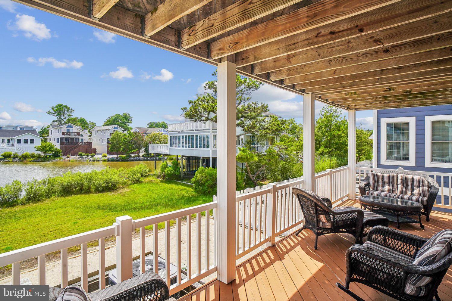 214 2ND STREET